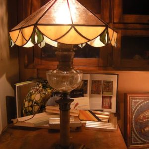 lampada su base antica - lume a petrolio-